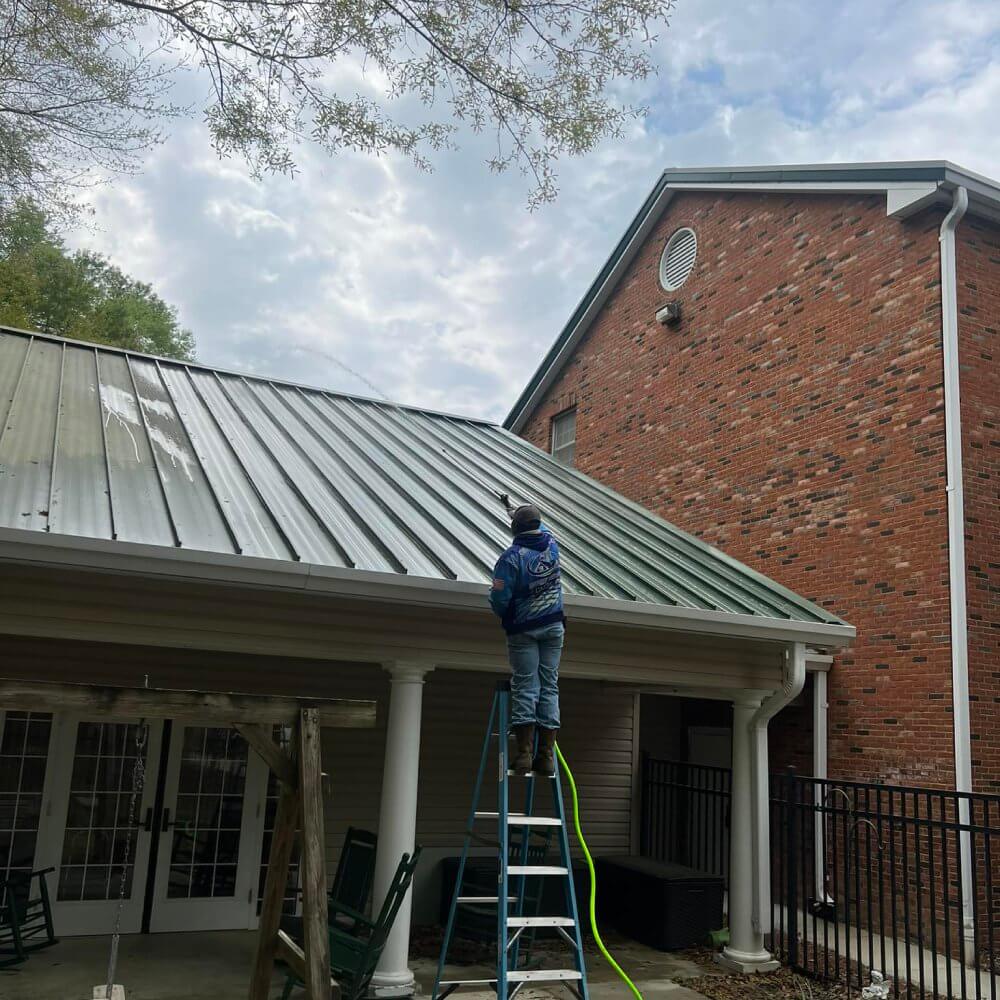 Roof Cleaning Valdosta, GA Get A Free Quote Today